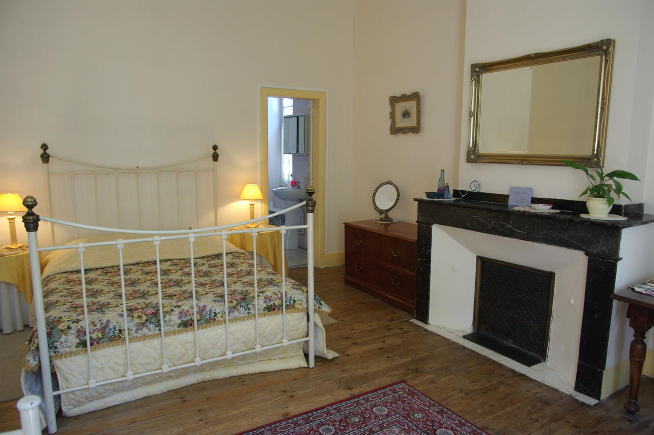 L'Impasse Du Temple Bed & Breakfast Leran ห้อง รูปภาพ