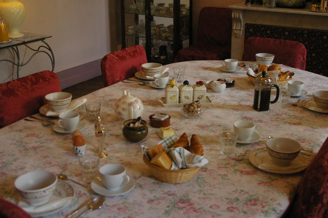 L'Impasse Du Temple Bed & Breakfast Leran ภายนอก รูปภาพ